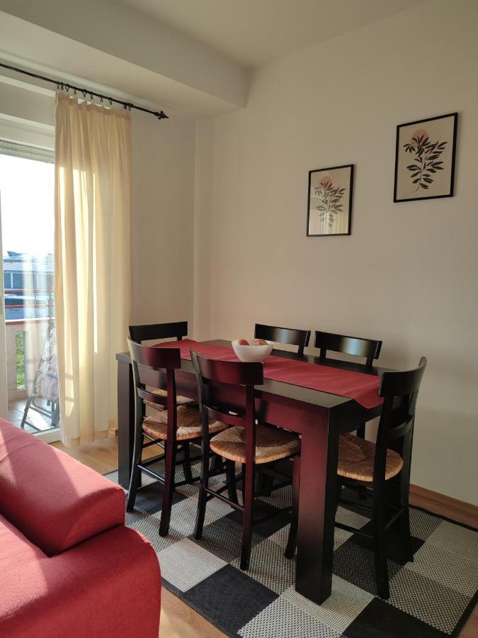 Апартаменты Apartman Ana Градишка Экстерьер фото